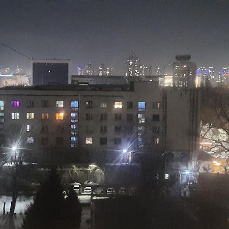 Apartment Shevchenko Panfilova Αλμάτι Εξωτερικό φωτογραφία