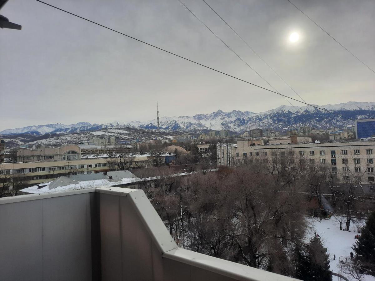 Apartment Shevchenko Panfilova Αλμάτι Εξωτερικό φωτογραφία