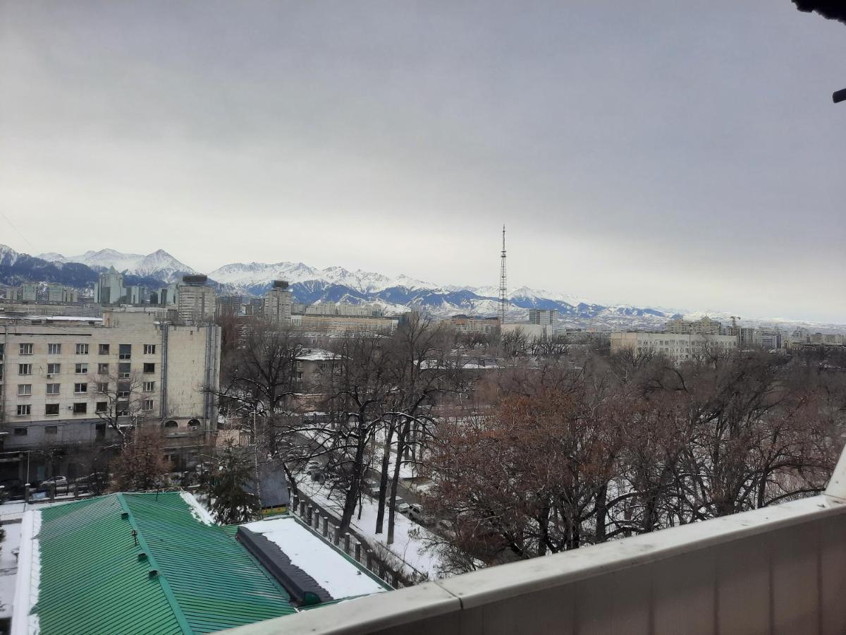 Apartment Shevchenko Panfilova Αλμάτι Εξωτερικό φωτογραφία