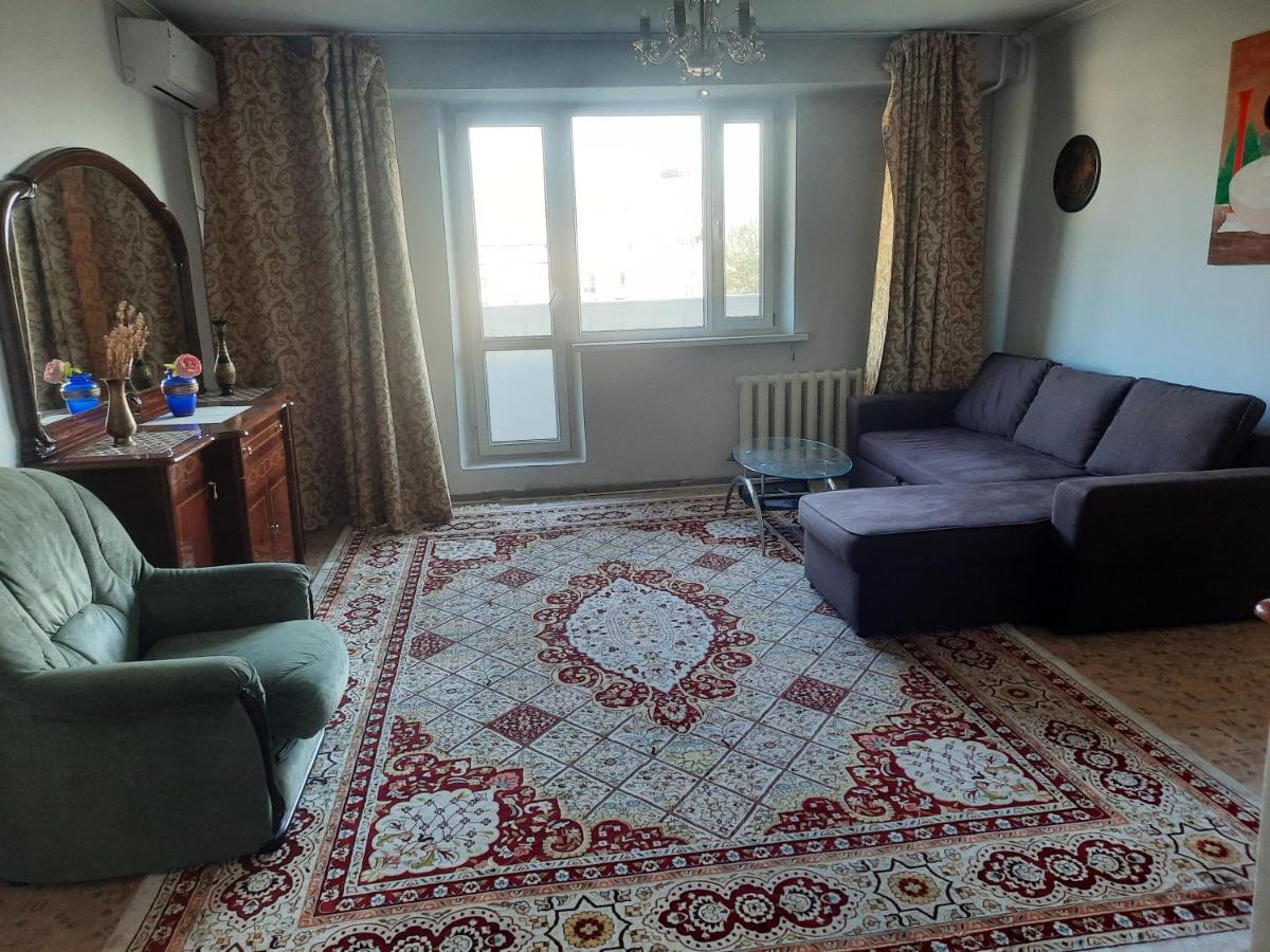 Apartment Shevchenko Panfilova Αλμάτι Εξωτερικό φωτογραφία