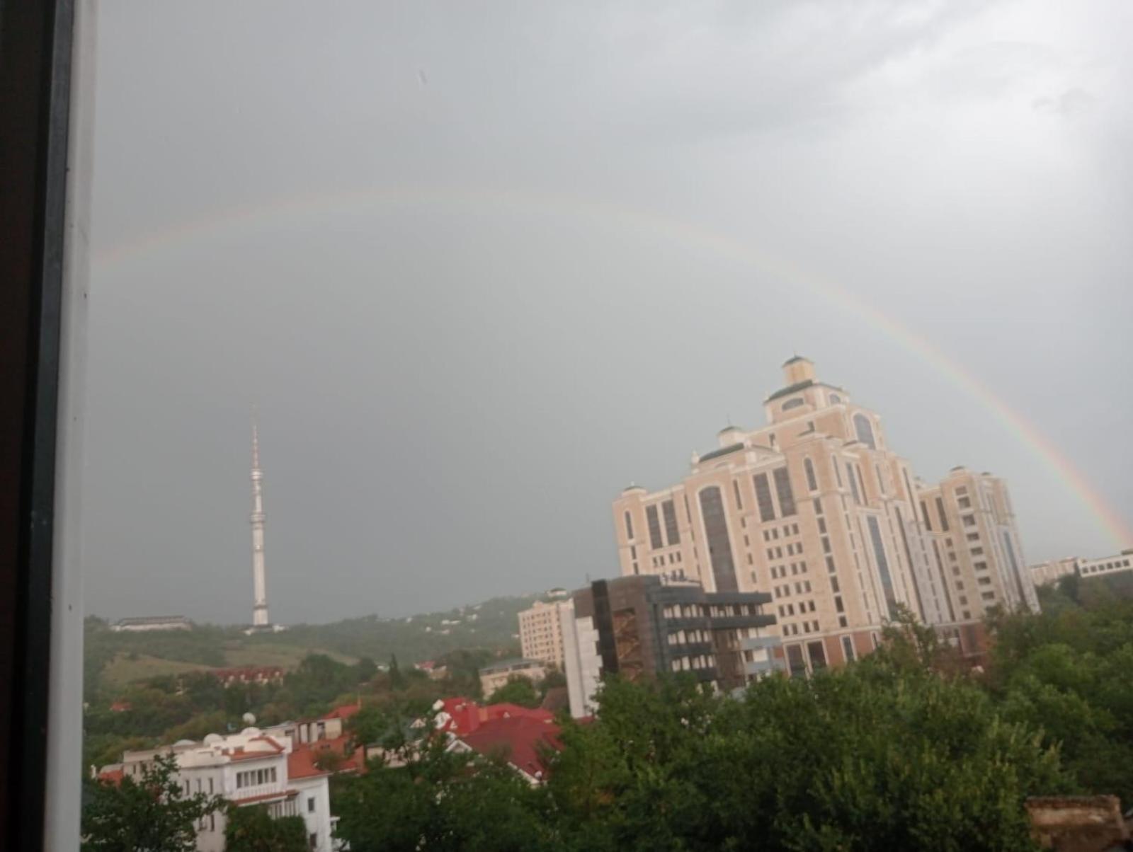 Apartment Shevchenko Panfilova Αλμάτι Εξωτερικό φωτογραφία